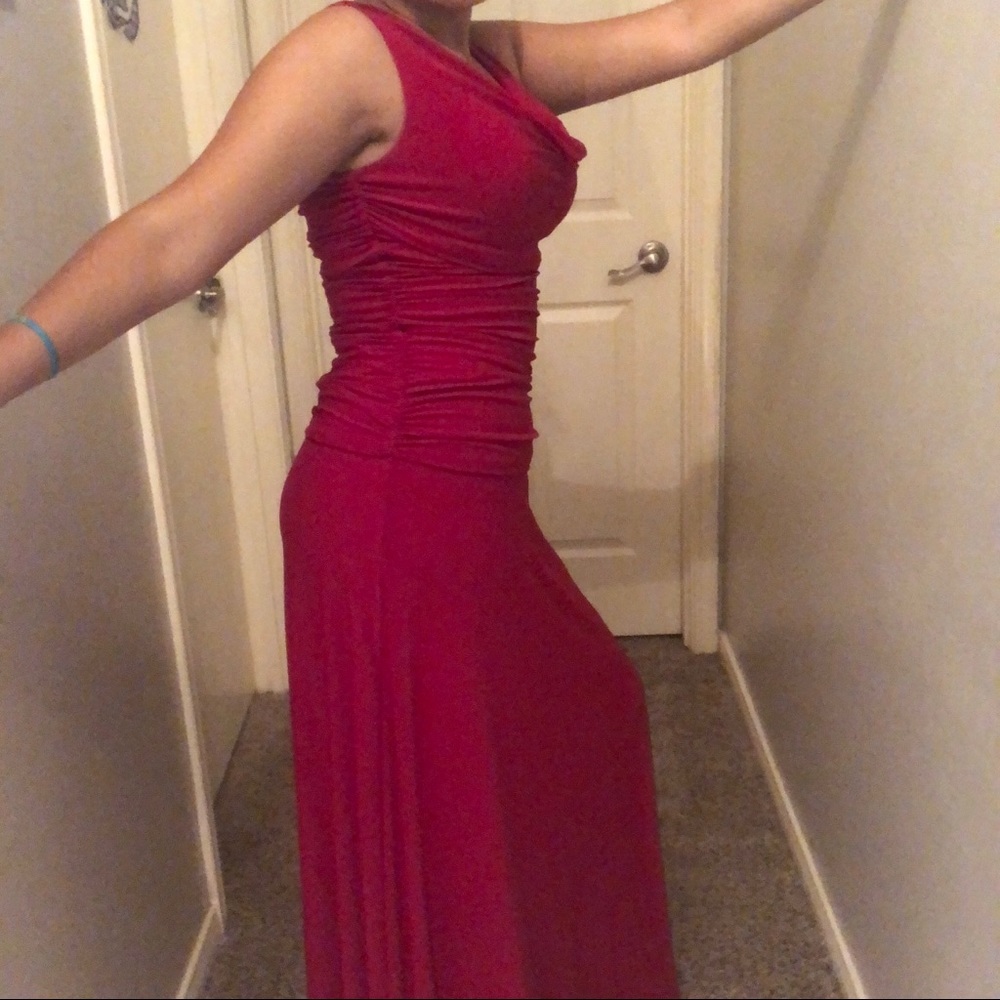 Sexy red dress! Worn only once for a banquet